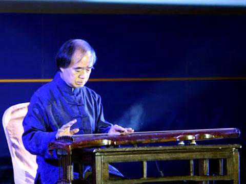 巴彦淖尔市李祥霆 古琴曲《春风又绿江南岸》